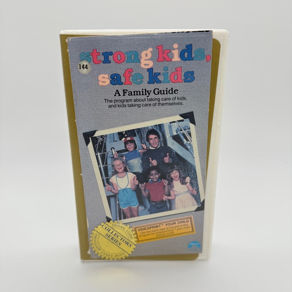 Strong Kids Safe Kids VHS Watermark Paramount 1984 Henry Winkler